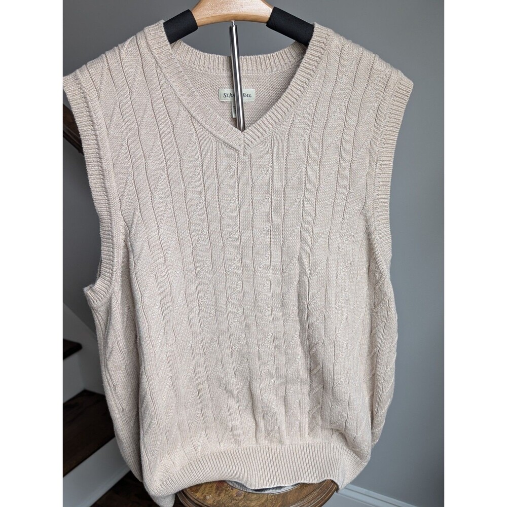 St Johns Bay Sweater Vest Size XL Knit 100 Percent Cotton Beige Cozy Cableknit